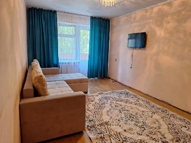 1 комнатная в центре каспи рэд