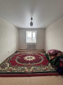 Продам коттедж на Курмыше (200 квадратов, двор на два хозяина)