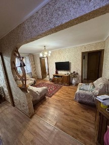 Продам недорого уютную 3х комнатную квартиру