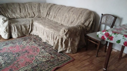 Времянка отдельный вход и двор