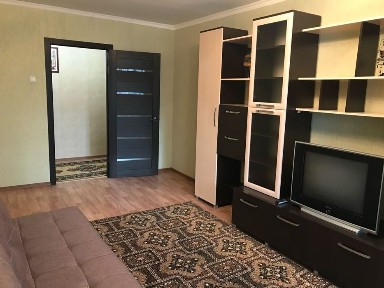 Сдам 2-ком квартиру, Назарбаева 24