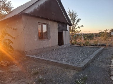 Прадам дача уй тас