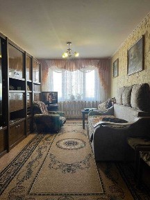 Продам 3х квартиру на 8 мкр. 1 кольцо, 2 этаж