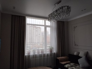 Продам Евродвушку с мебелю и быт. тех.