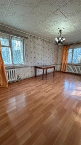 Продается 3 х комнатная квартира (4 мкр)