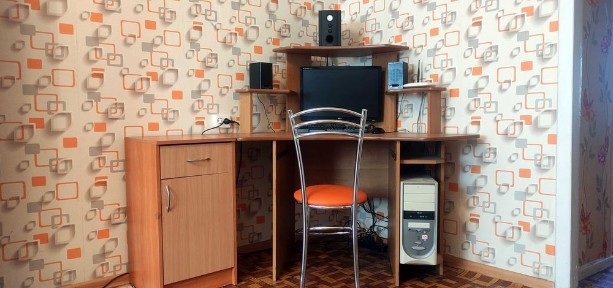 Продам 2-х комнатную квартиру по адресу 7-20/1 на первом этаже