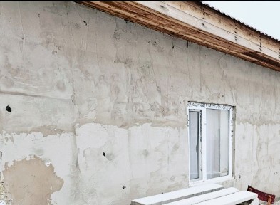 4-комнатный дом, квартира, участок, расположенный в центре Коянди