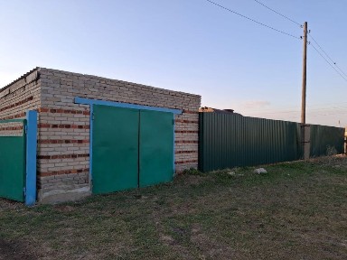 Продам дом в двухквартирном жилом доме