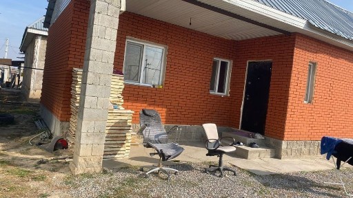 Іле ауданы Ашшыбулақ көкқайнар Көккайнар, 53. Орта мектеп тың артында