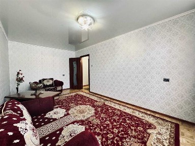 Продам уютную 2х комн квартиру на 8 мкр НЕ УГЛОВАЯ