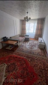 Пәтер сатылады 8 шағын ауданда