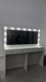 Сдам в аренду место для визажиста