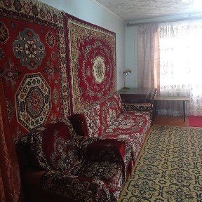 продам двухкомнатную квартиру