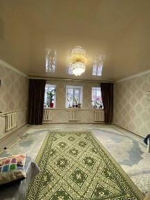 Продам дом 3 комн. В районе старой части города. Колхозный рынок