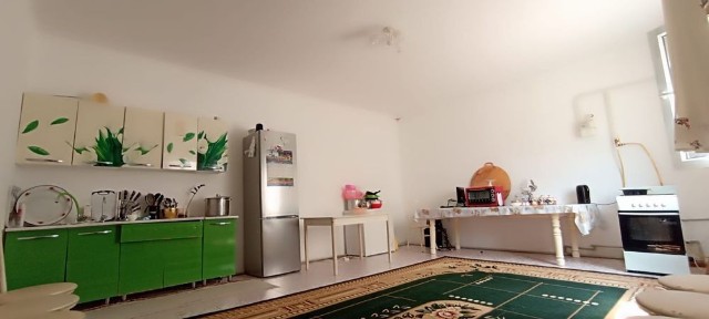 Мкр. көктемнен үй сатылады барлық жағдайымен, жолға жақын