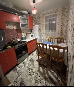 Продам квартиру п Зеленый бор! Срочно