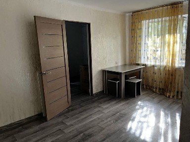 Продам квартиру в очень тихом районе