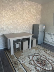 Сдается квартира 42кв м кухня студия. оплата 180тыс месяц