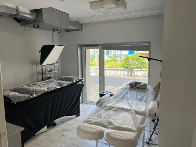 Сдается кушетка для мастера по наращиванию ресниц в салоне красоты