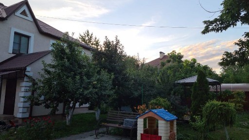 Продам коттедж в Золотом квадрате