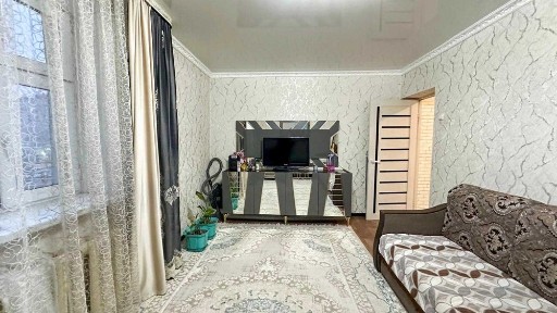 Продам 4х комнатную в мкр Жастар на против комунального Данил Империя