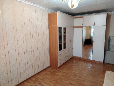 сдам 1-комнатную квартиру долгосрочно