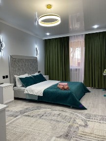 По часам 1ком Люкс в центре Тараза