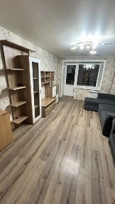 Продам 3-комнатную квартиру на 4 районе