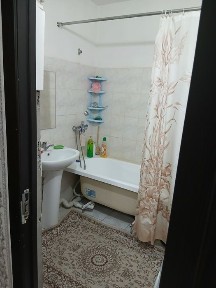 Нурсатта 3 бөлмелі үй сатылады