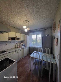 Продам 3 комнатную квартиру в районе парка им. К.Кайсенова