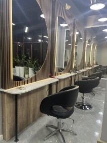 Сдается в арену место в салоне красоты