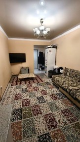 Сдам однокомнатную квартиру студию на длительный срок.