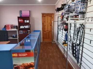 Сдам два помещения под офис или автомагазин