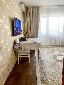 Сдам 2х ком. кв. Лен. пр. 2эт