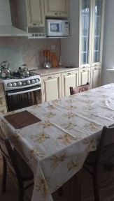 Сдам в аренду 2 этажный коттедж