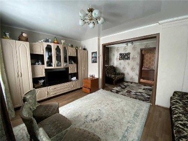 Отдельно стоящий дом по ул Автомобильная ЖБИ