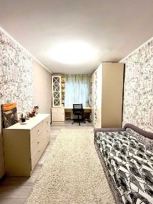 Продаётся 3-х комн. квартира в районе Школьник.
