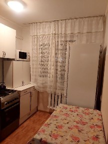 Сдам 2-х комнатную квартиру, по лунный 5 микр, 1 этаж