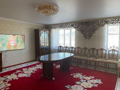 Продам просторную 2-х комнатную квартиру