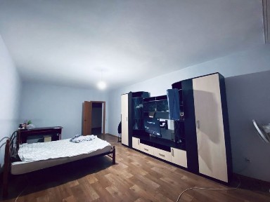 Продам квартиру 108 кв. м