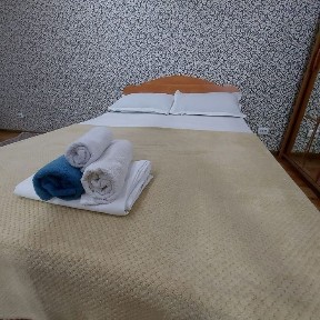 Квартира 1комн кв посуточно почасно 72квартал Центр