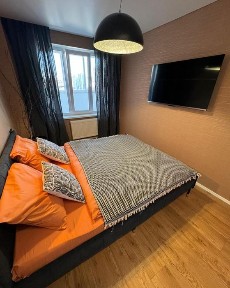 Шикарные квартиры по часам 1000тг! Возле Сайран!