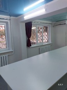 Сдам в аренду под оффис или магазин.