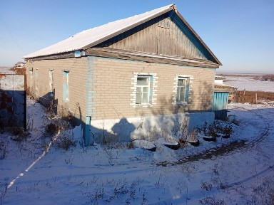 Сдам дом в деревне Александровка.