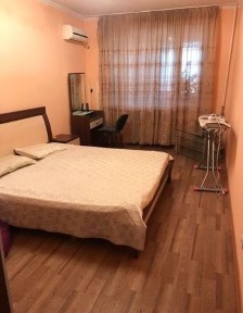 Сдам ПОСУТОЧНО. ЭЛИТНУЮ квартиру. 11 мкр. 12 мкр. Батыс 2. Космос. 8 мкр.