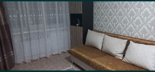 Сдам квартиру на длительный срок семейной паре. Мебелированная.