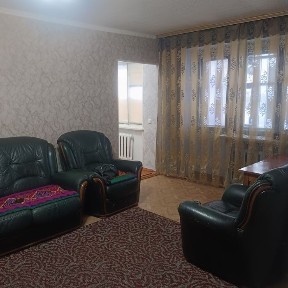 Сдаётся 2х комнатная квартира