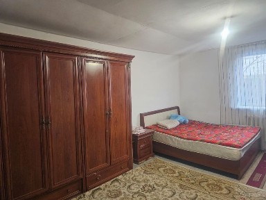 Сдам благоустроенеую комнату