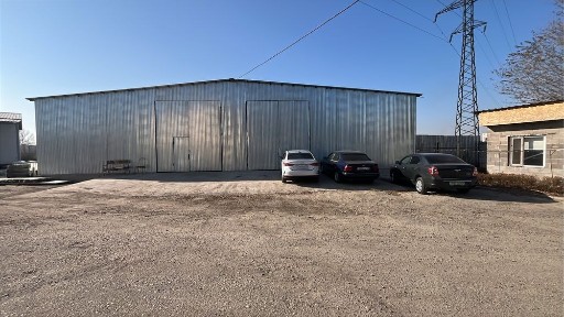 Сдаются в аренду ком помешение и склады