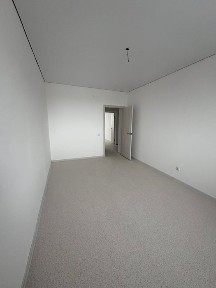 Классная трешка в новом доме, распашонка